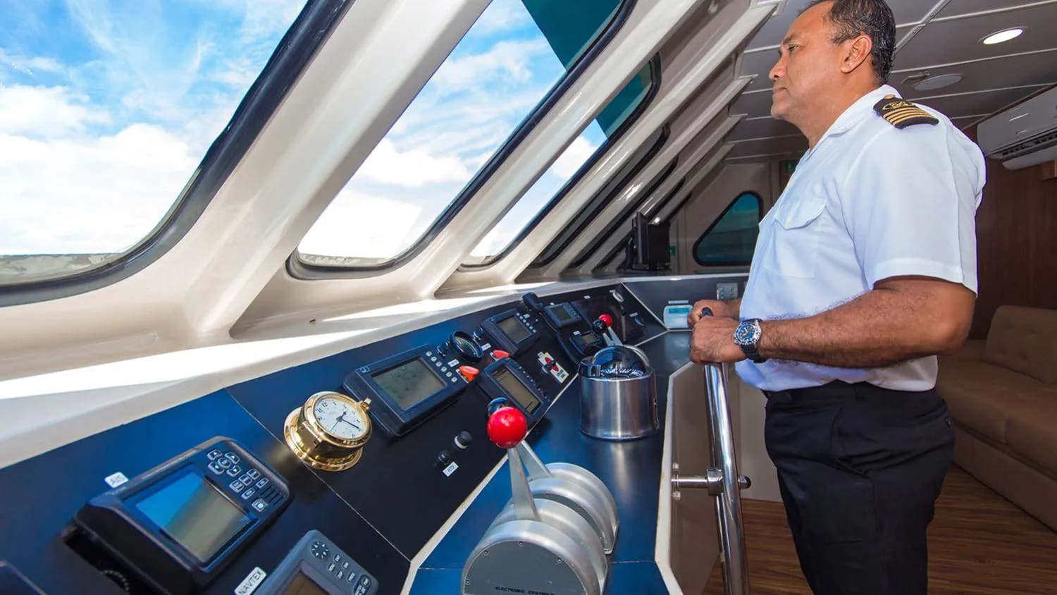 A preview of interior Bridge driving area