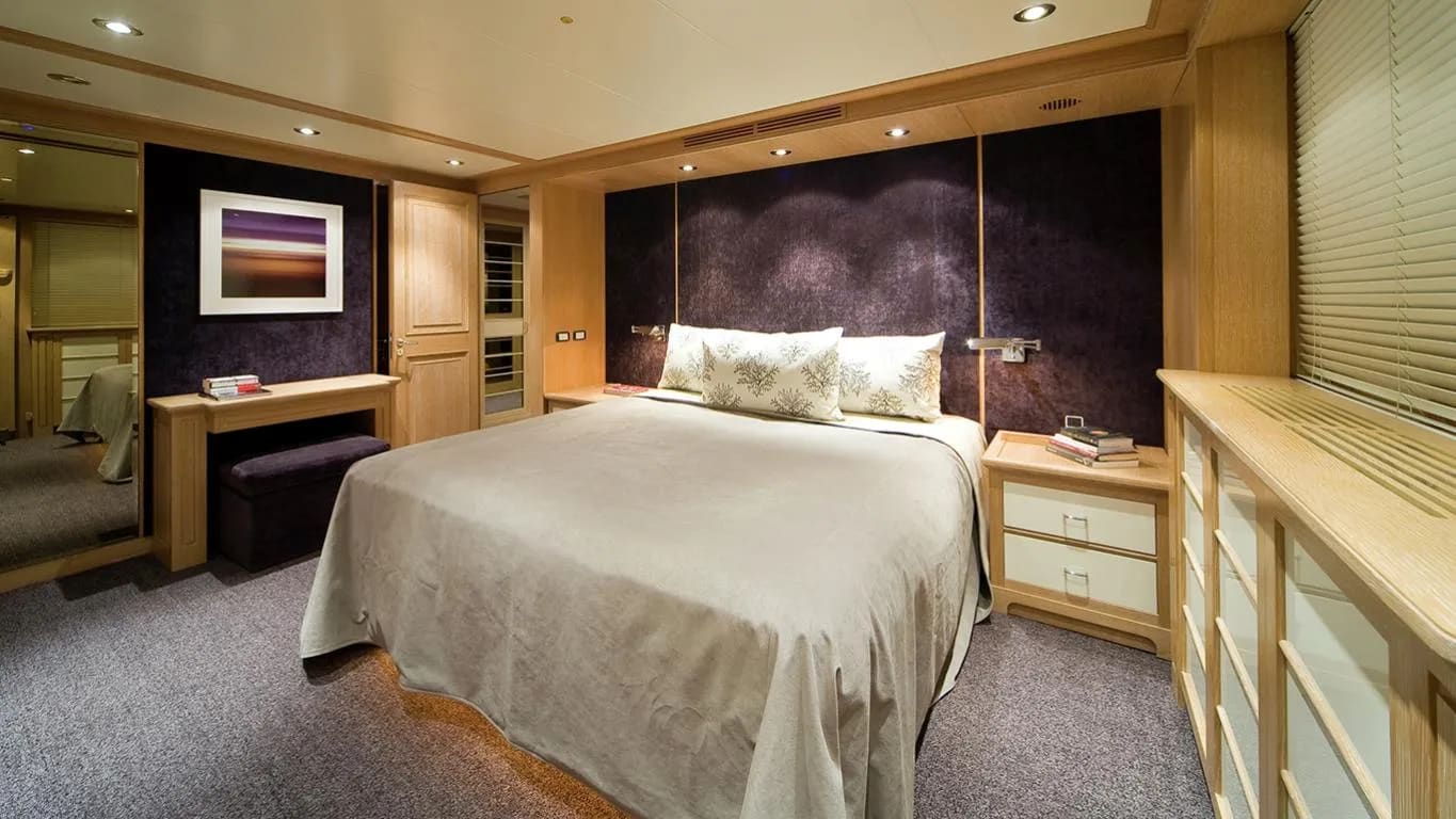 A preview of interior Bedroom cabin
