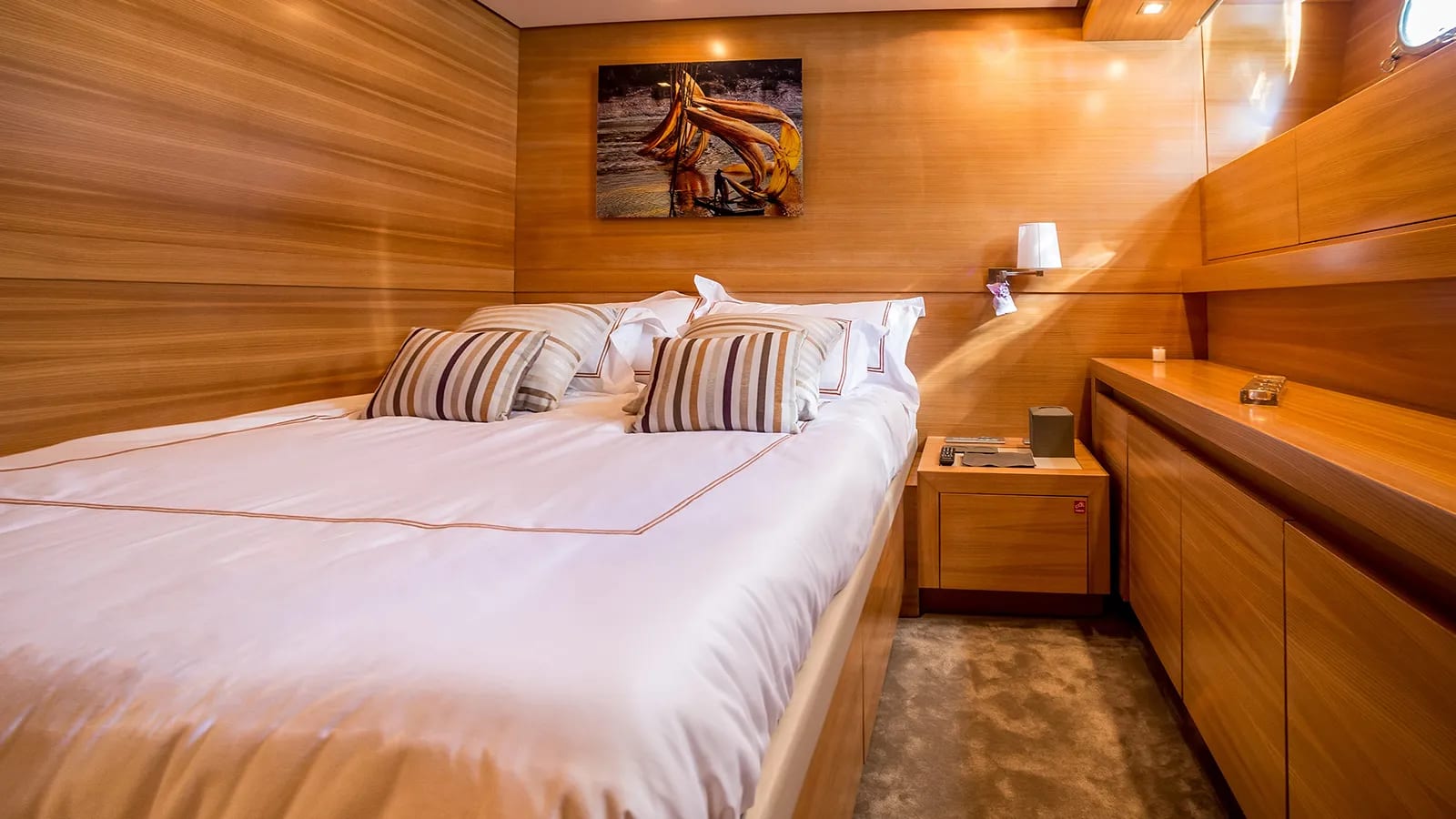 A preview of interior Bedroom cabin