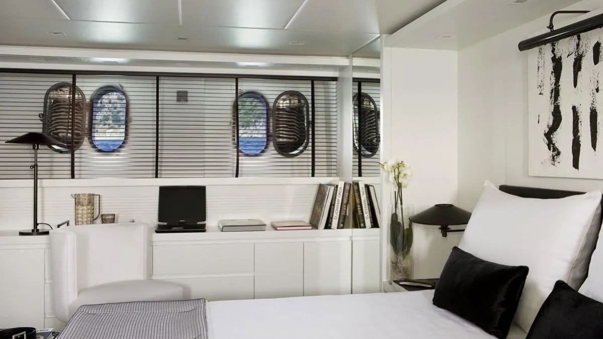 A preview of interior Bedroom cabin