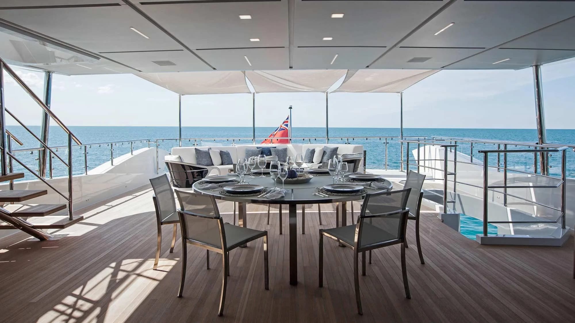 An image of H yacht