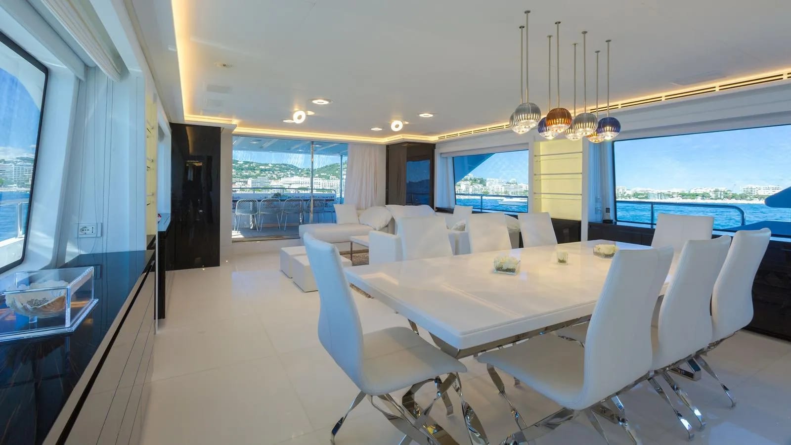 A preview of interior Dining