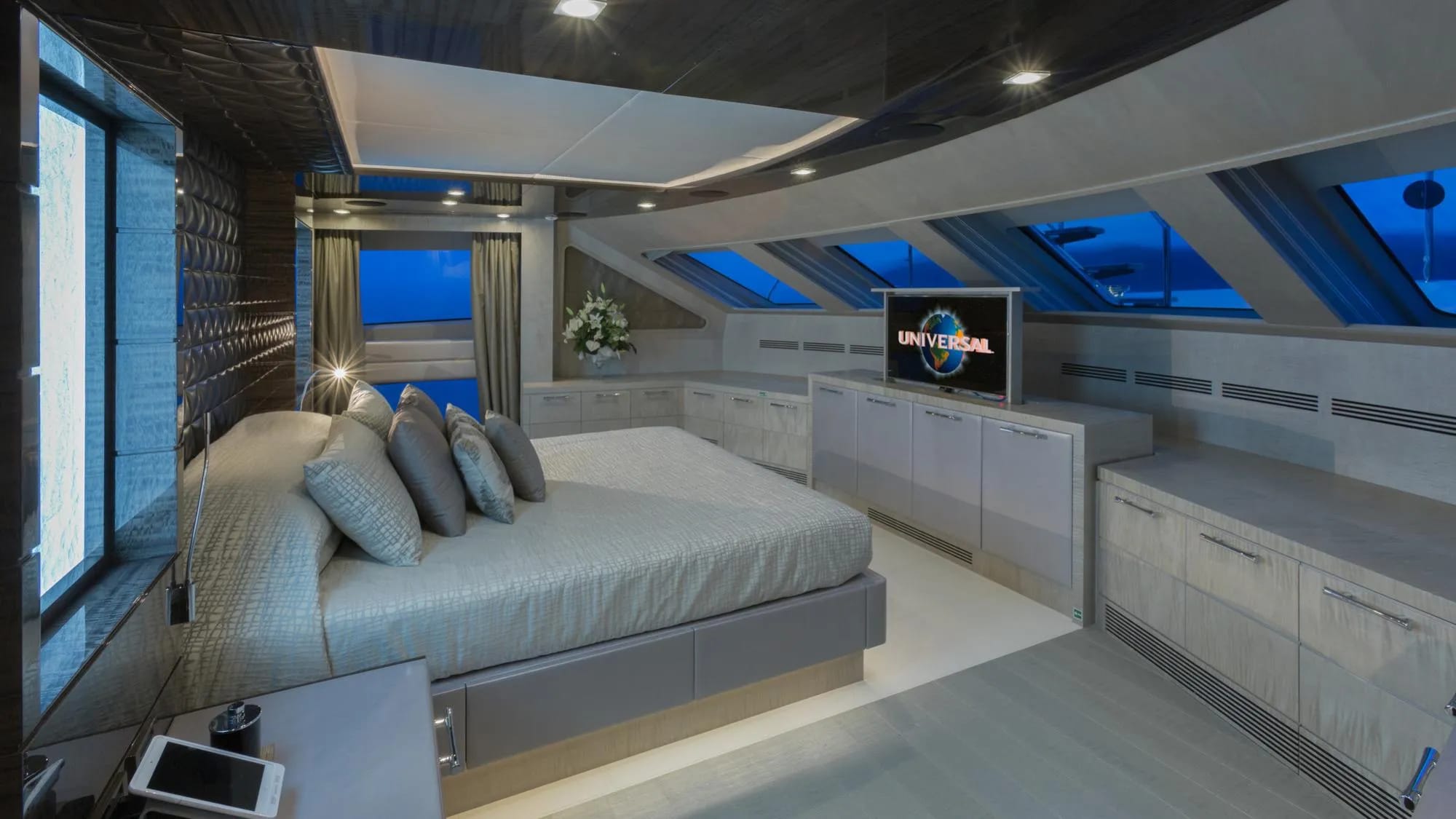 An image of Edesia yacht