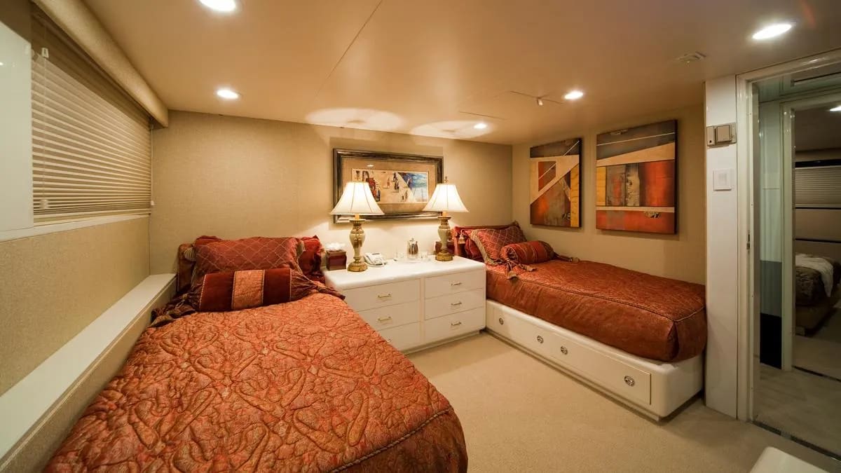 A preview of interior Bedroom cabin