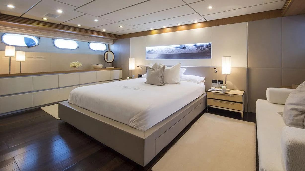 A preview of interior Bedroom cabin