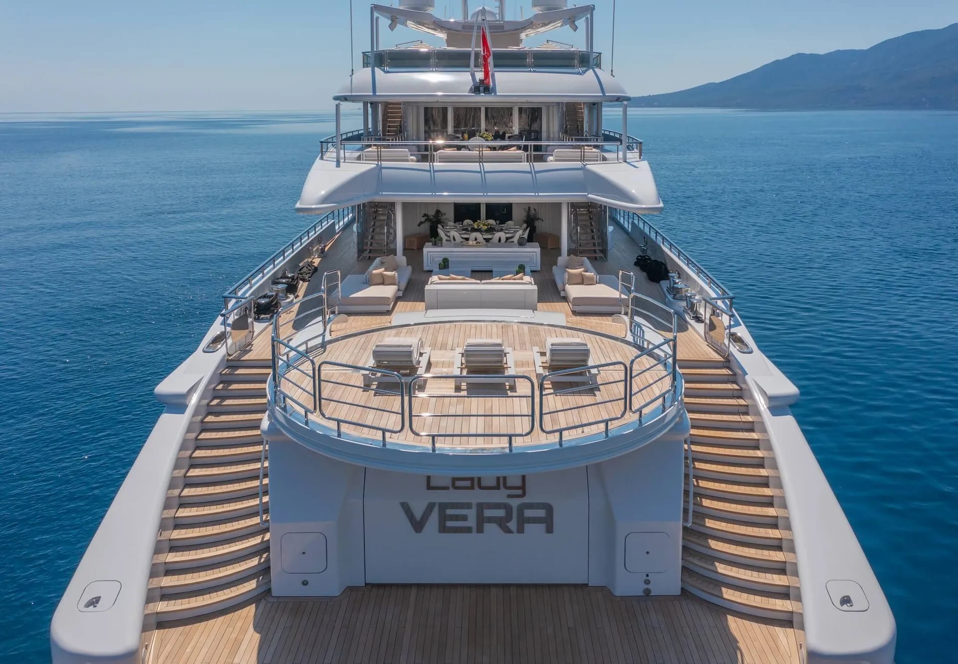 Lady Vera 3