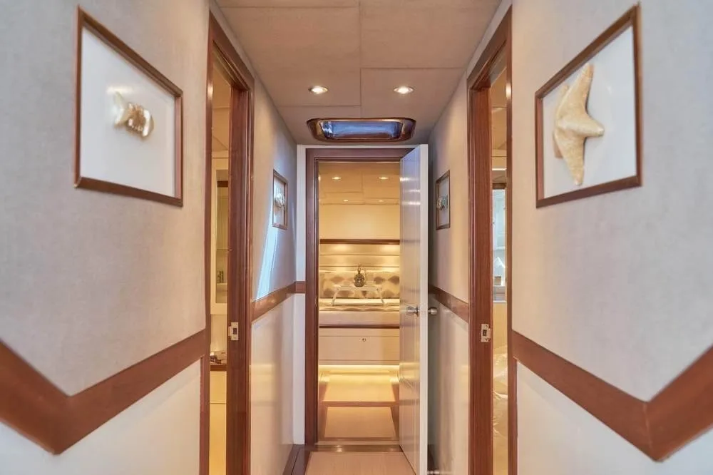 An image of Grand Sailor yacht