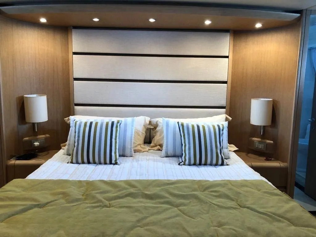 A preview of interior Bedroom cabin