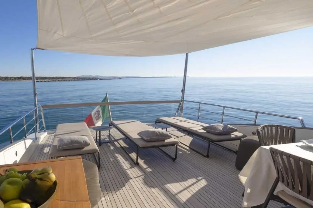 An image of Em3 yacht