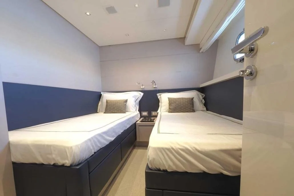 An image of Em3 yacht