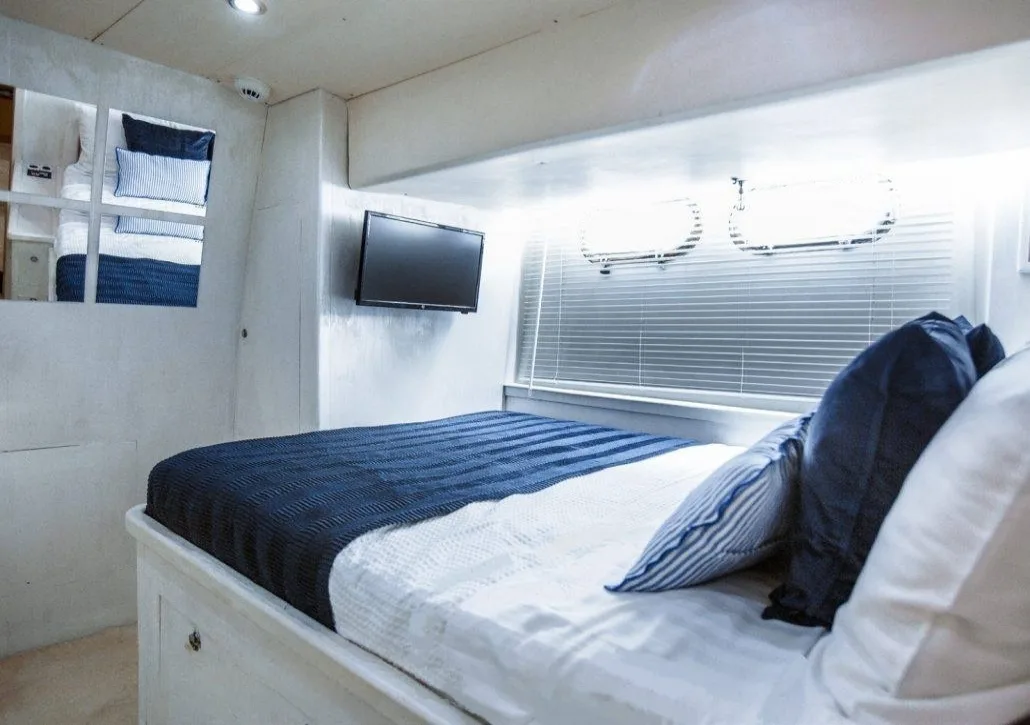 An image of Dream yacht