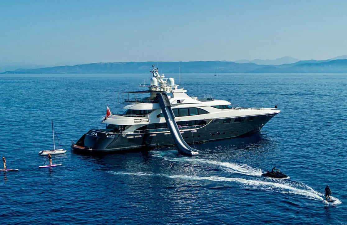 An image of Zia yacht