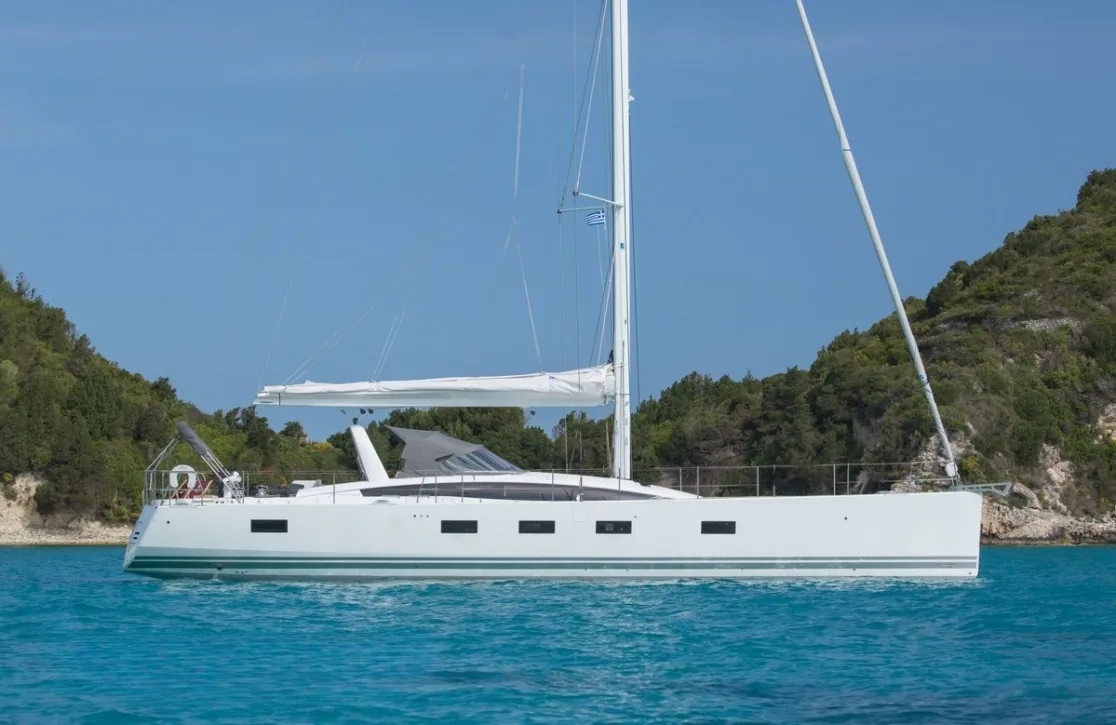 An image of Lunous yacht