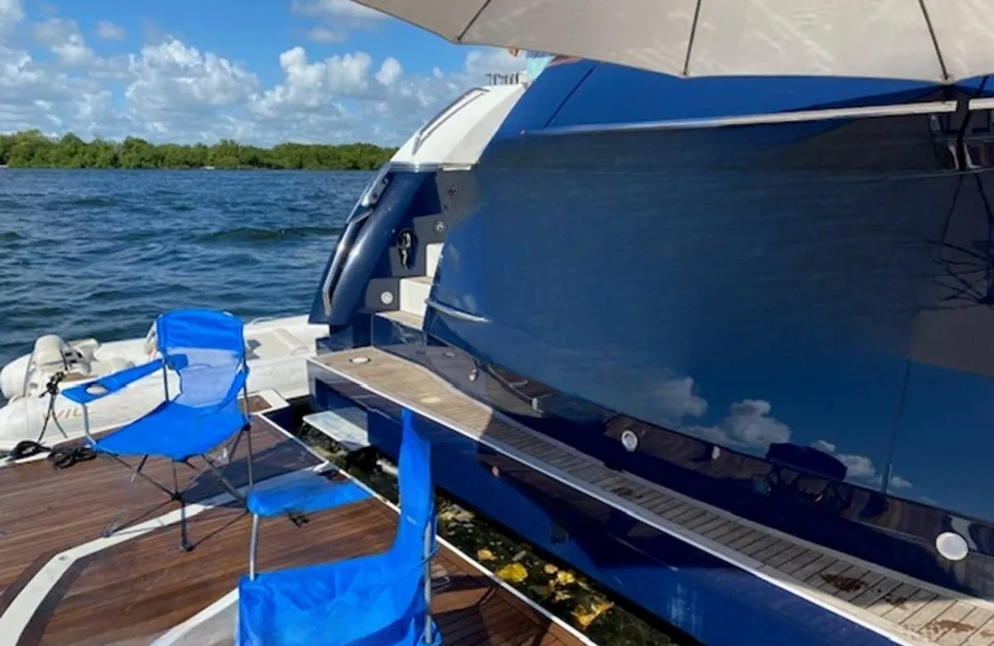 An image of The Cabana yacht