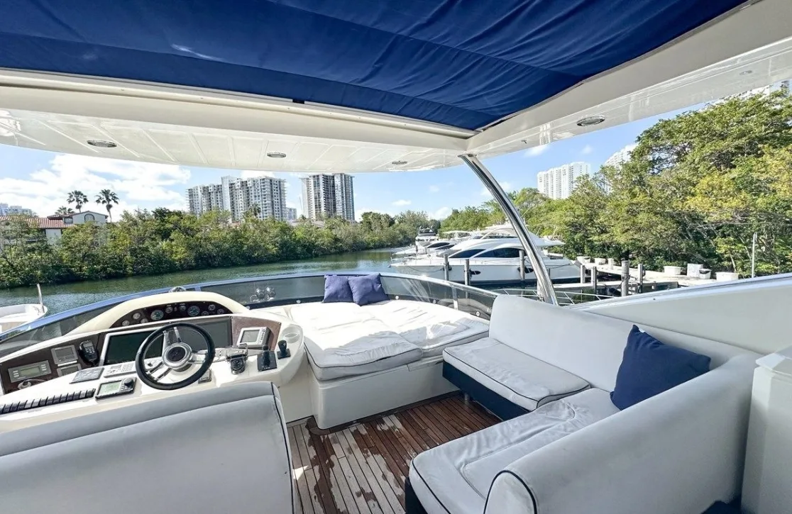 An image of The Cabana yacht