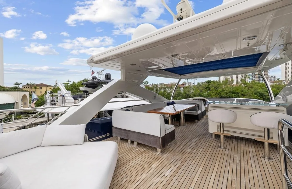 An image of The Cabana yacht