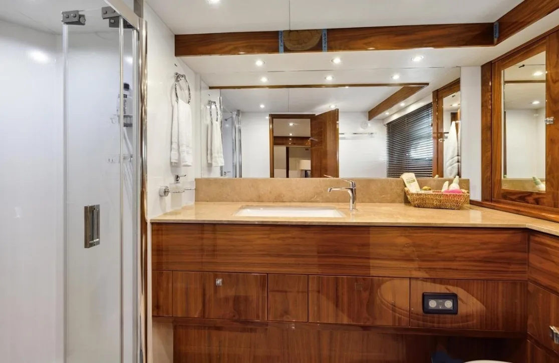 An image of The Cabana yacht