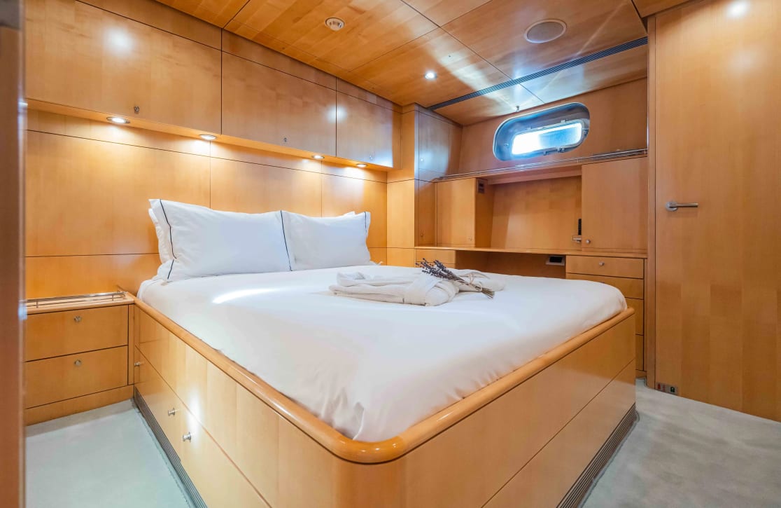 An image of Sealen B yacht