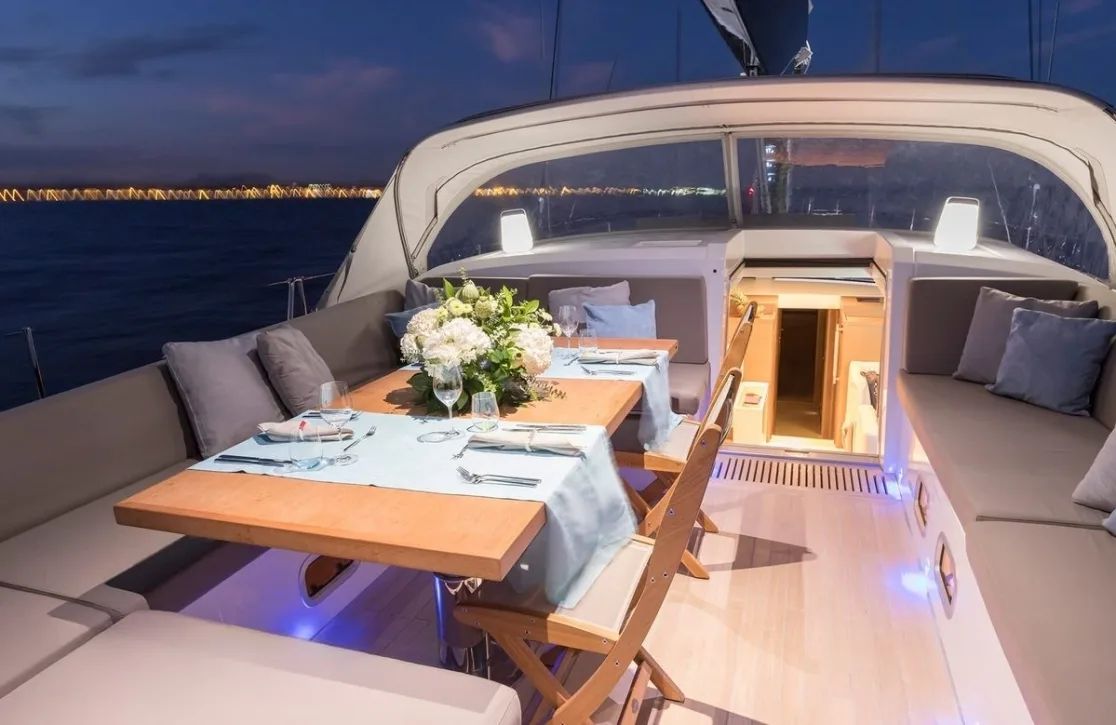 An image of Allegro yacht