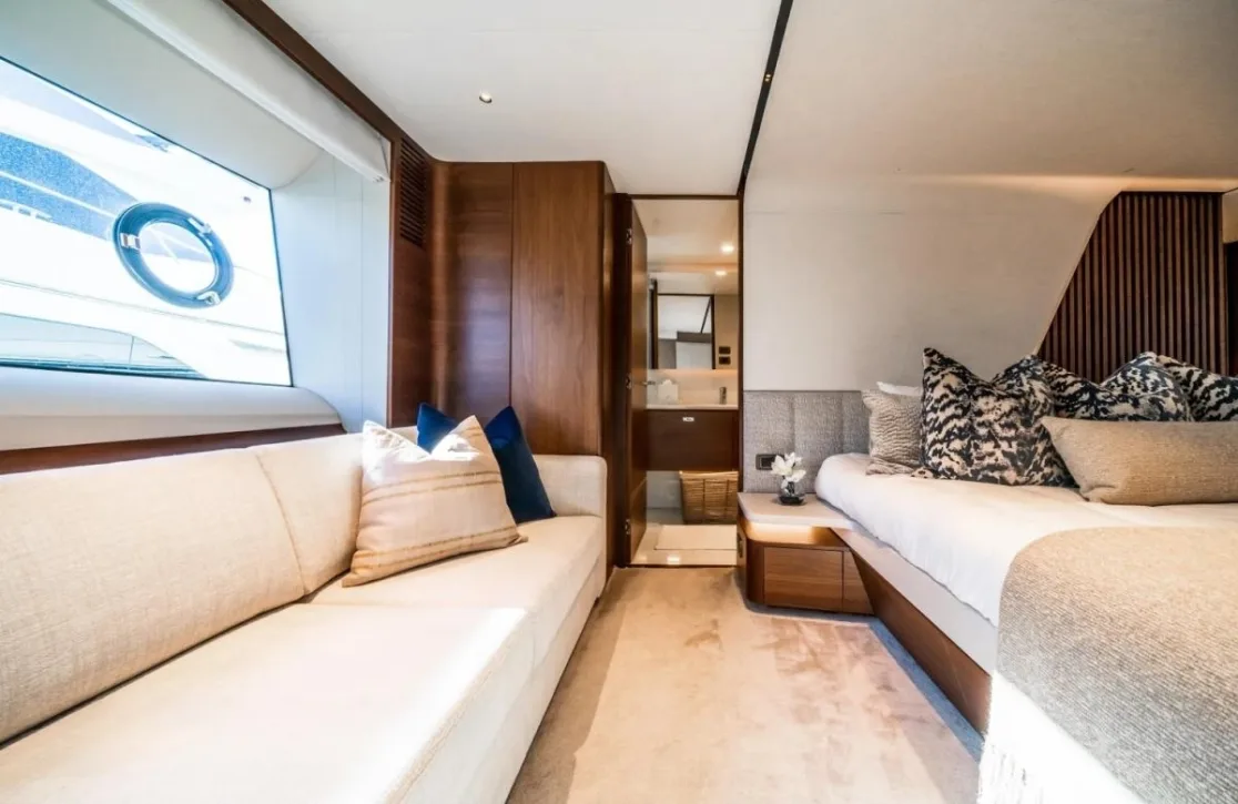 An image of Record Year yacht