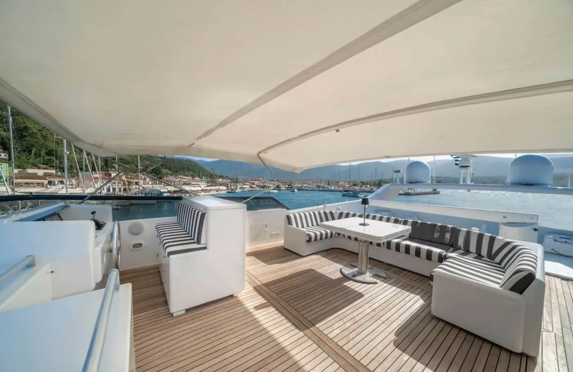 An image of Opera yacht