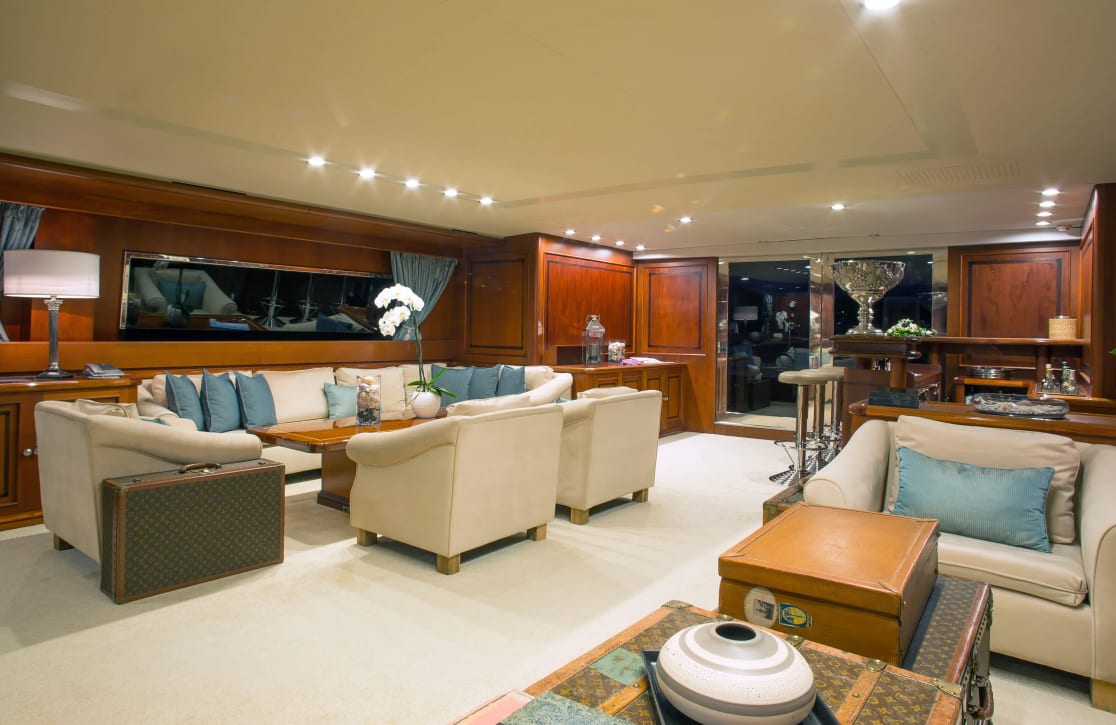 An image of Miraggio yacht