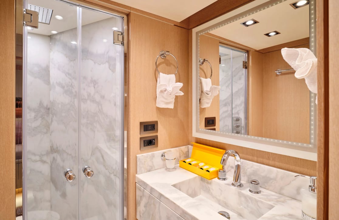 An image of Jaz yacht