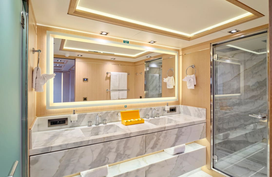 An image of Jaz yacht