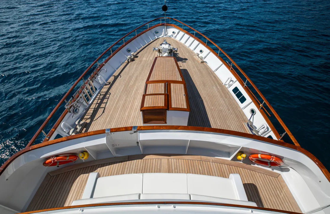 An image of Heavenly Daze yacht