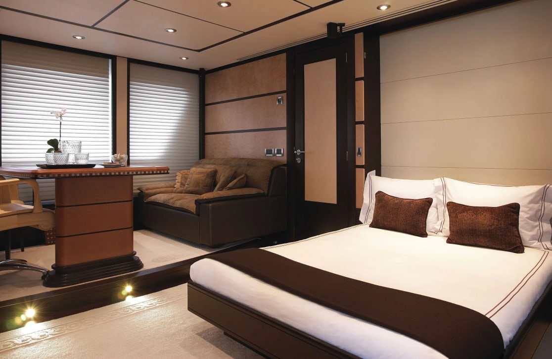 An image of Harle yacht