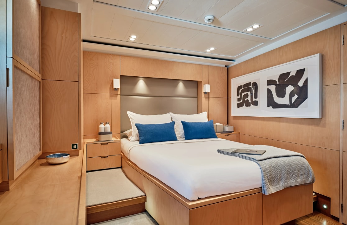 An image of Guillemot yacht