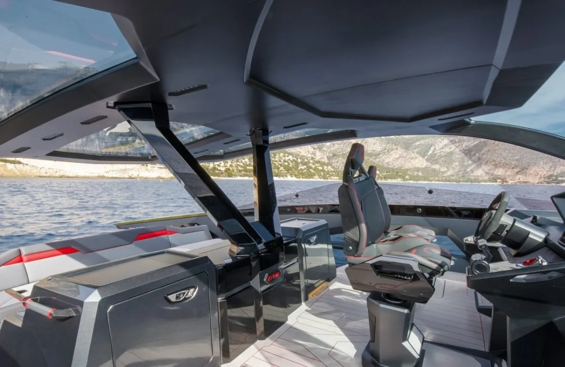 An image of Fast One yacht