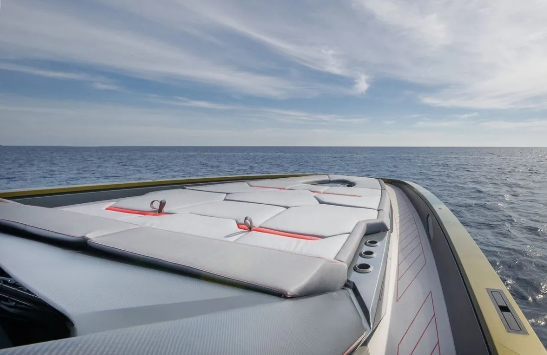 An image of Fast One yacht