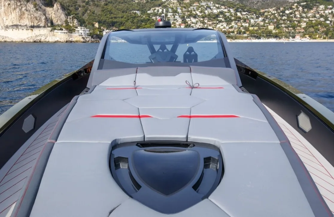 An image of Fast One yacht