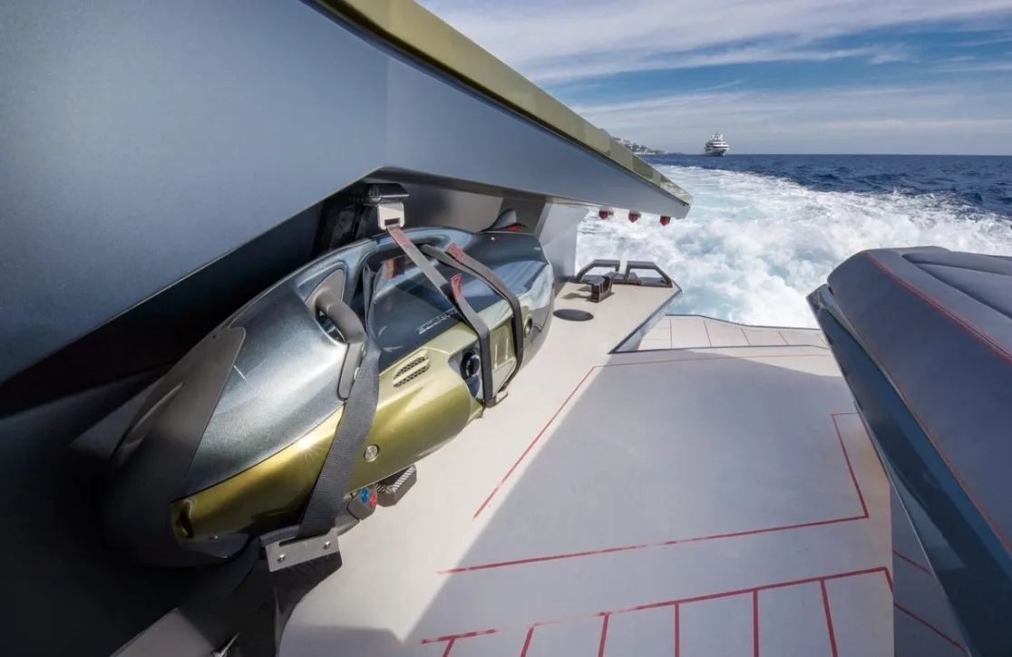 An image of Fast One yacht