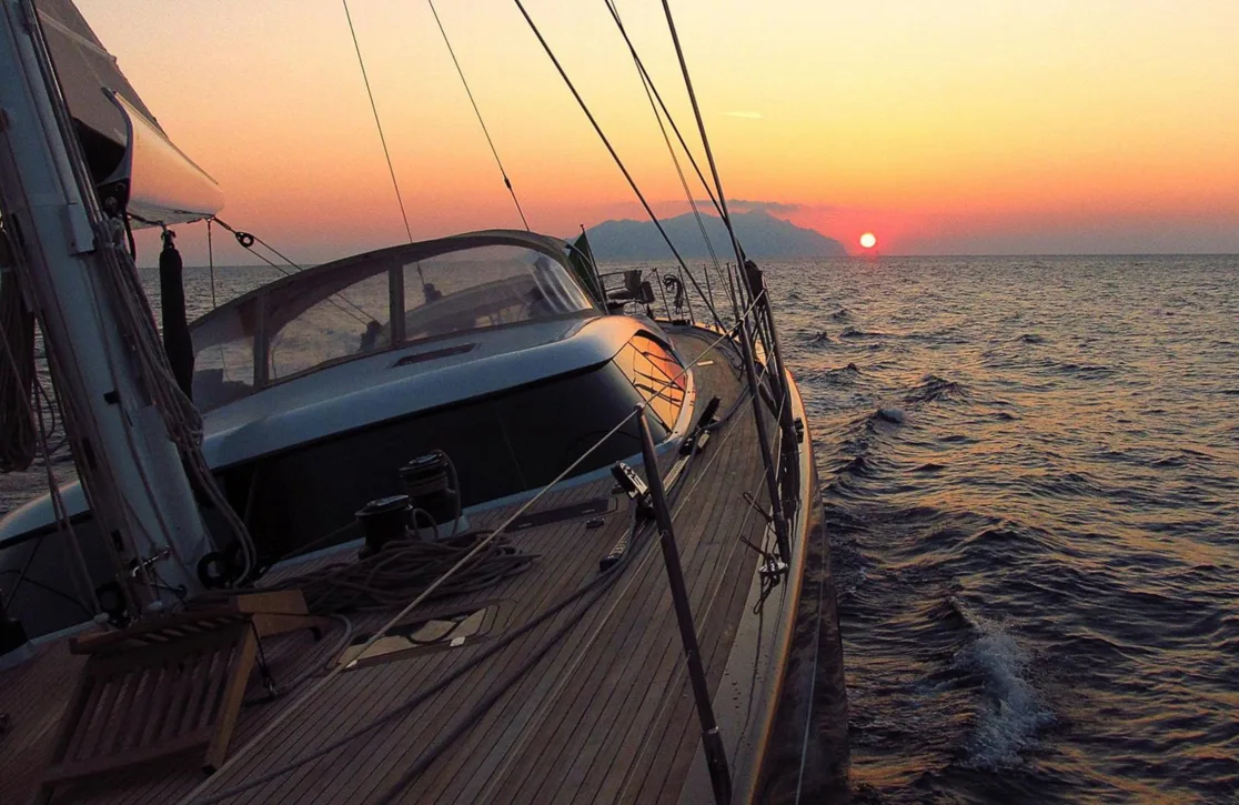 An image of Farandwide yacht