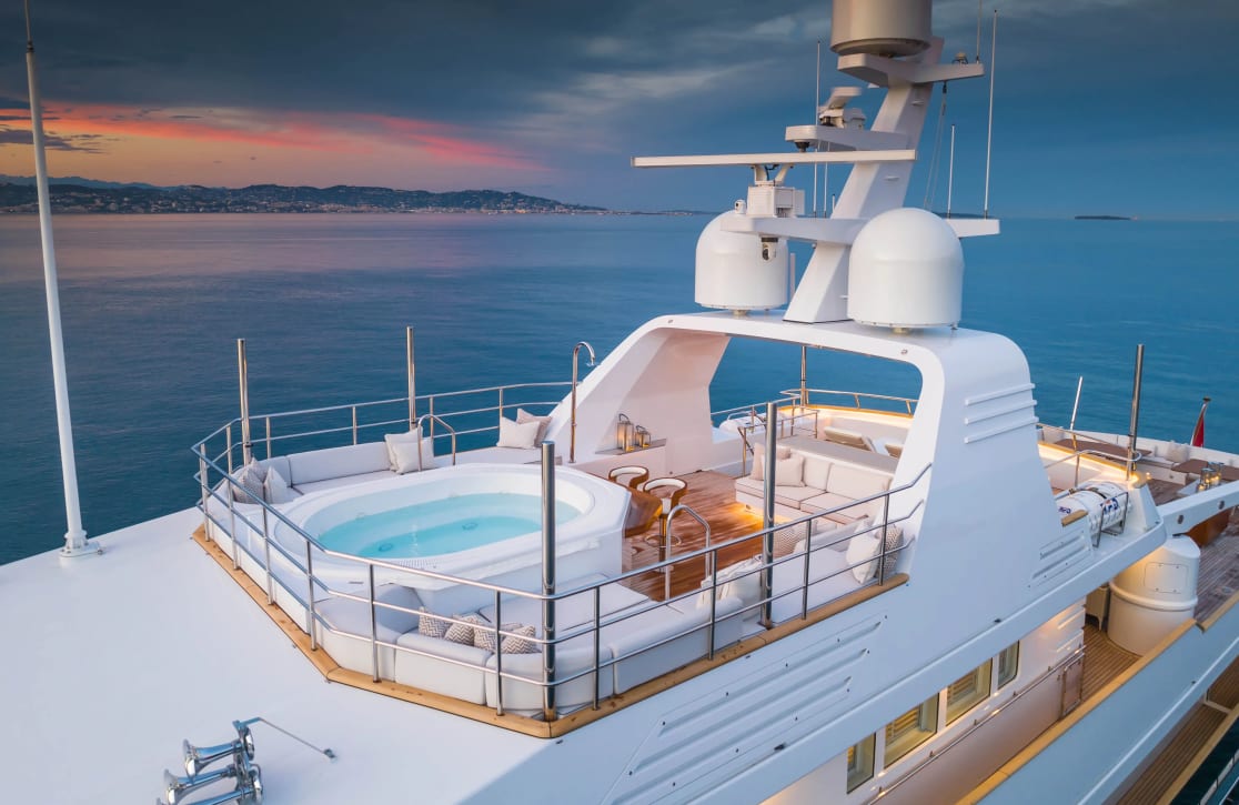 An image of Emerald yacht