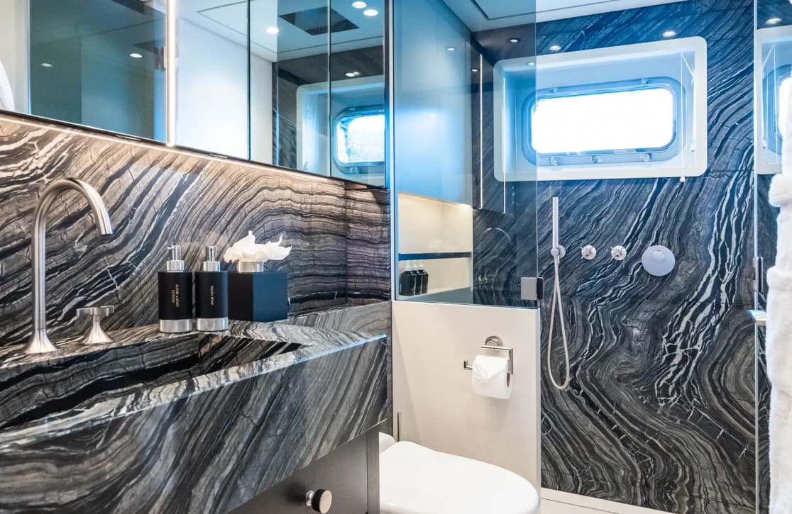 An image of Emerald yacht