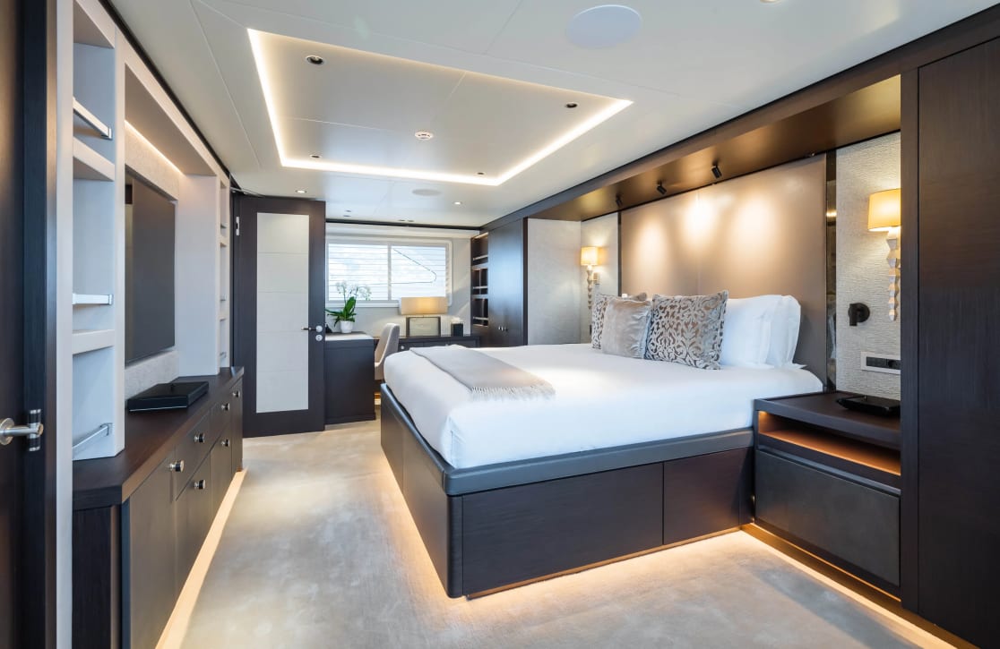 An image of Emerald yacht