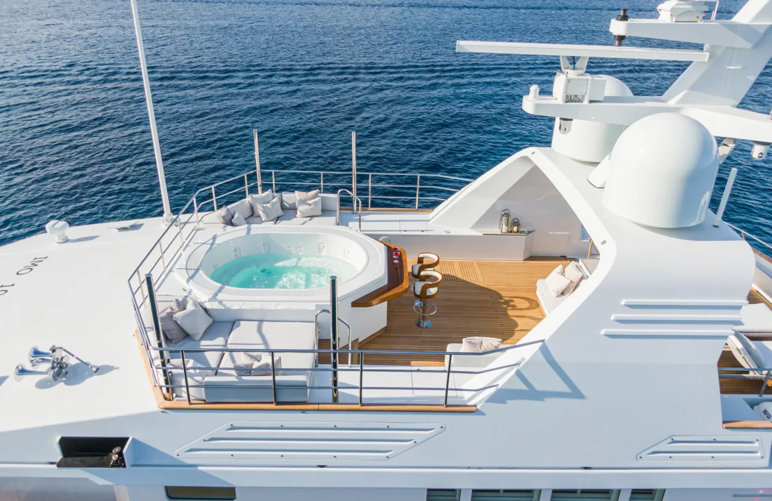 An image of Emerald yacht