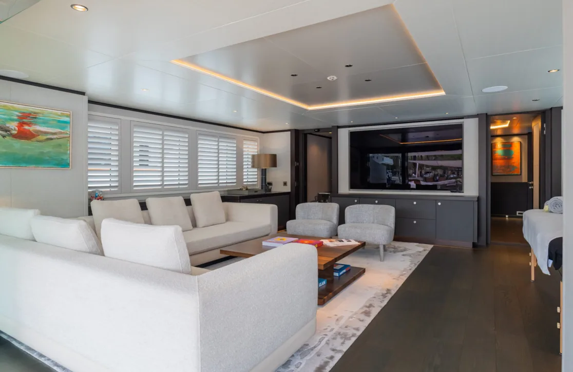 An image of Emerald yacht