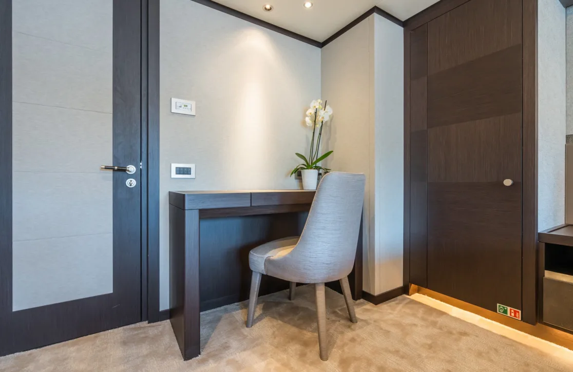 An image of Emerald yacht