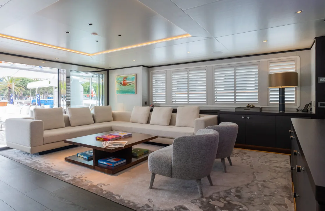 An image of Emerald yacht