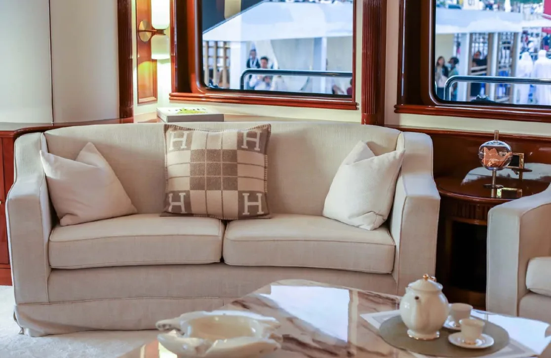 An image of Dxb yacht