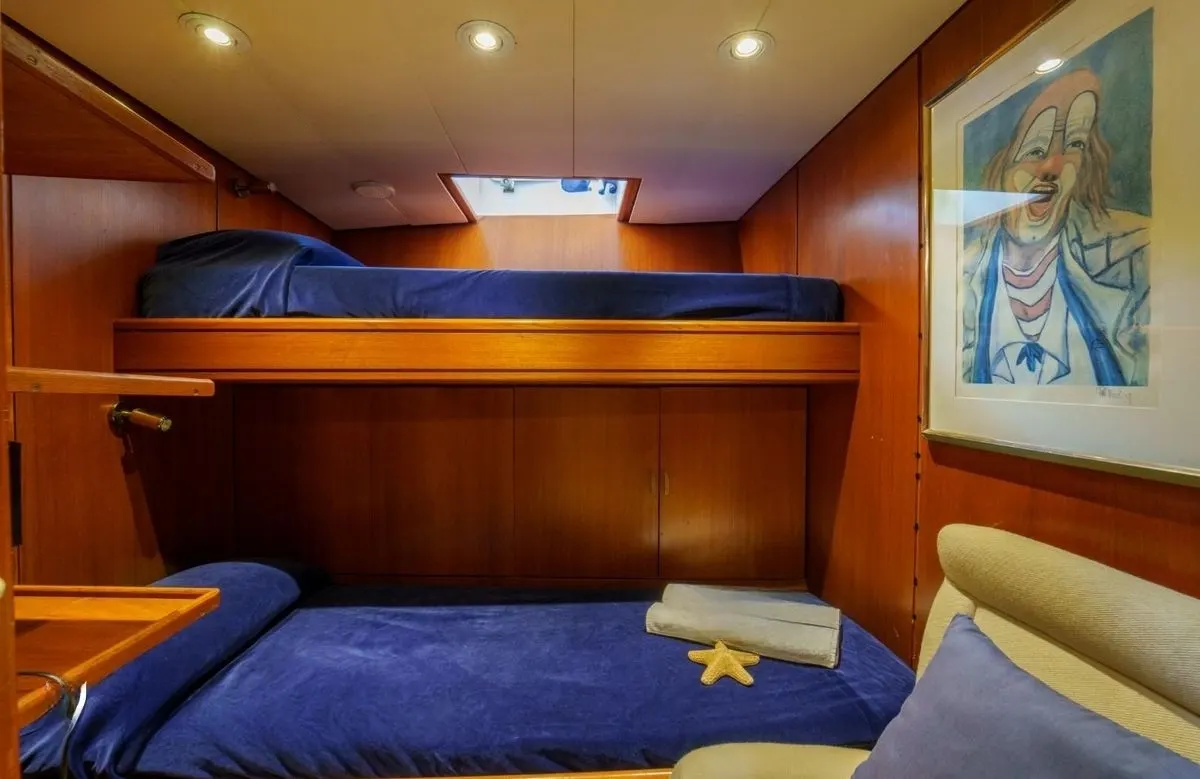 A preview of interior Bedroom cabin