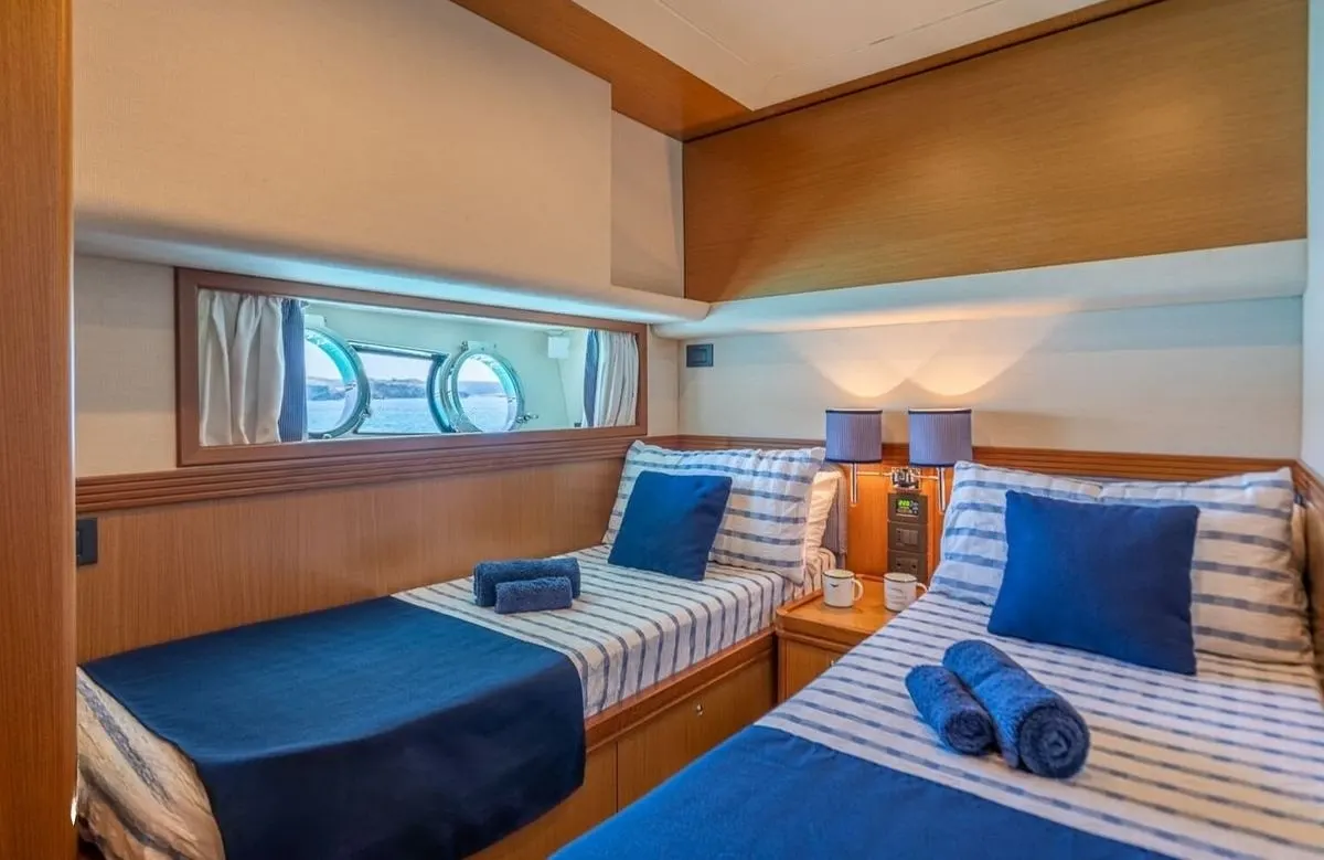 A preview of interior Bedroom cabin