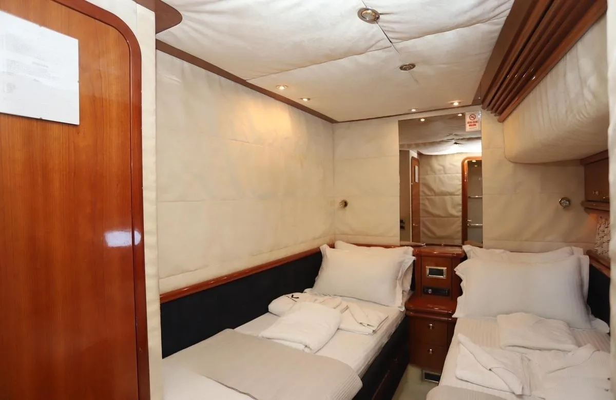 A preview of interior Bedroom cabin