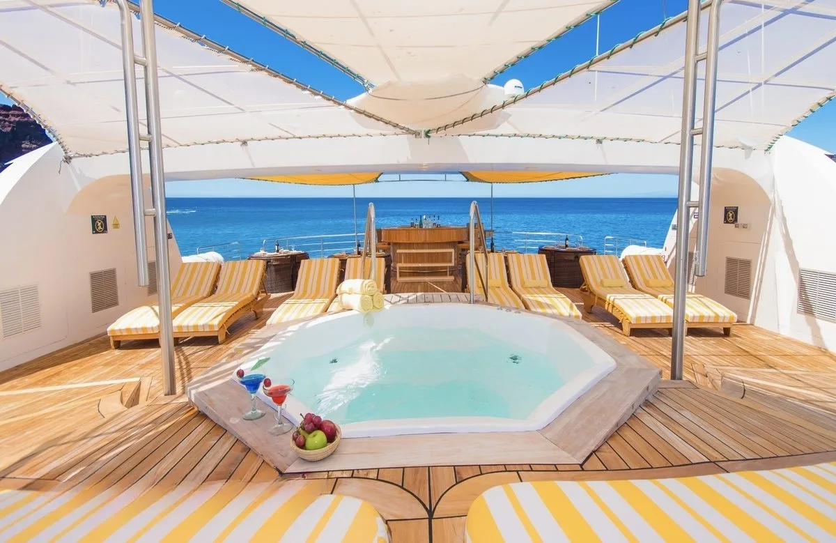 An image of Petrel yacht