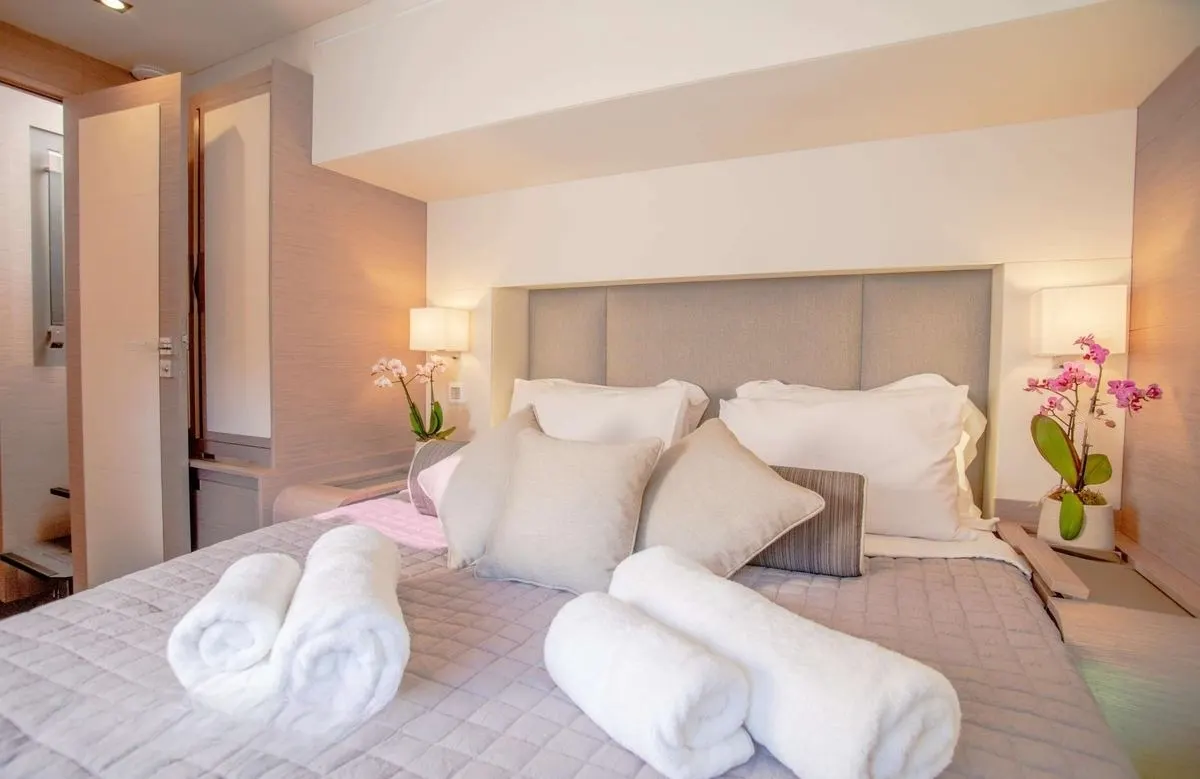 A preview of interior Bedroom cabin