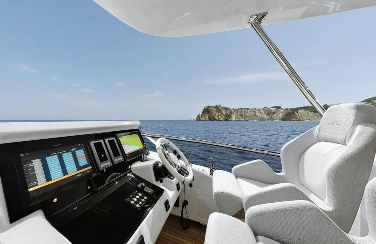 A preview of interior Bridge driving area